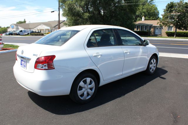 Toyota Yaris 2007 photo 4