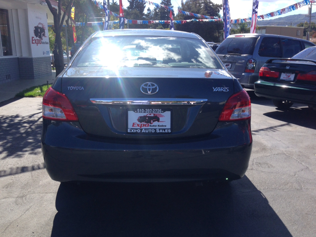 Toyota Yaris 2007 photo 1