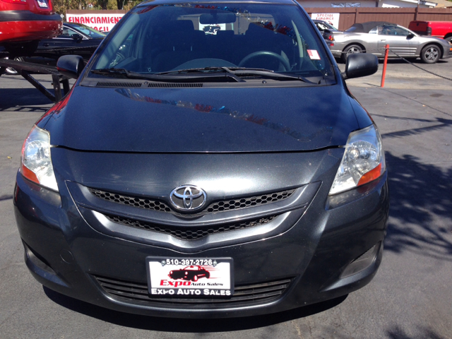 Toyota Yaris 2007 photo 3