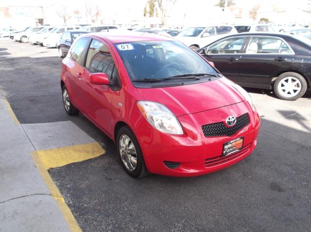 Toyota Yaris 2007 photo 2