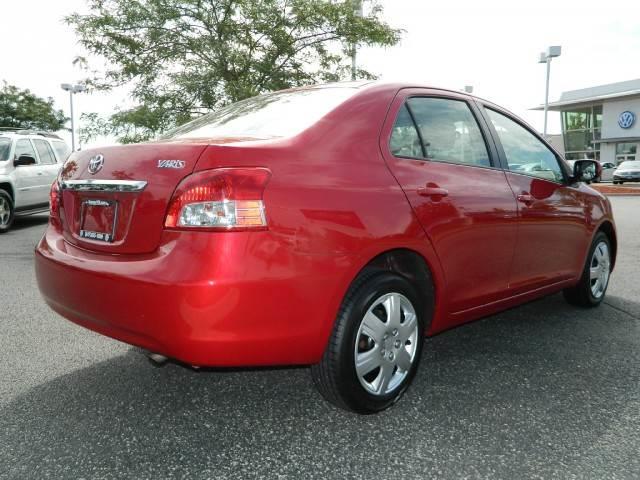 Toyota Yaris 2007 photo 2