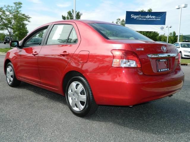 Toyota Yaris 2007 photo 4