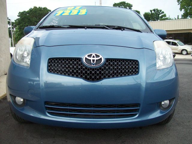 Toyota Yaris 2007 photo 3