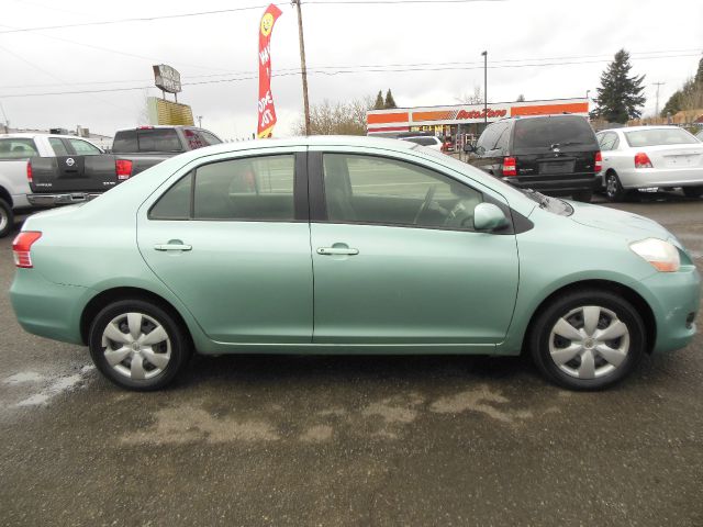 Toyota Yaris 2007 photo 3