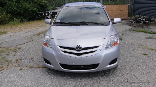 Toyota Yaris 2007 photo 4