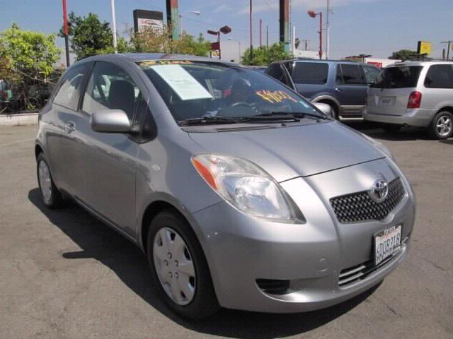 Toyota Yaris 2008 photo 2