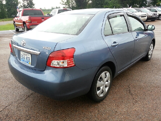 Toyota Yaris 2008 photo 3