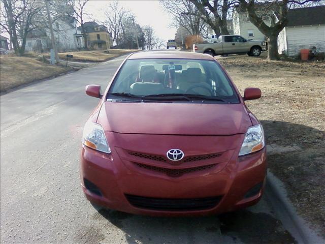 Toyota Yaris 2008 photo 3