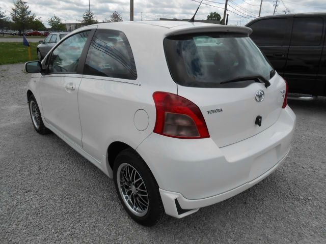 Toyota Yaris 2008 photo 3