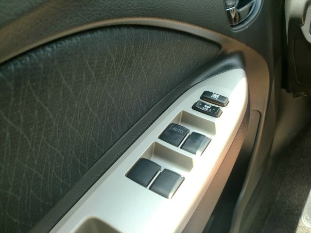 Toyota Yaris 2008 photo 4