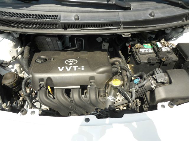 Toyota Yaris 2008 photo 11