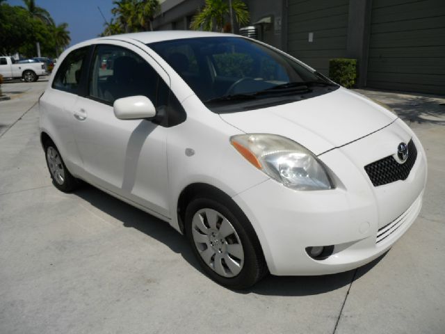 Toyota Yaris 2008 photo 13