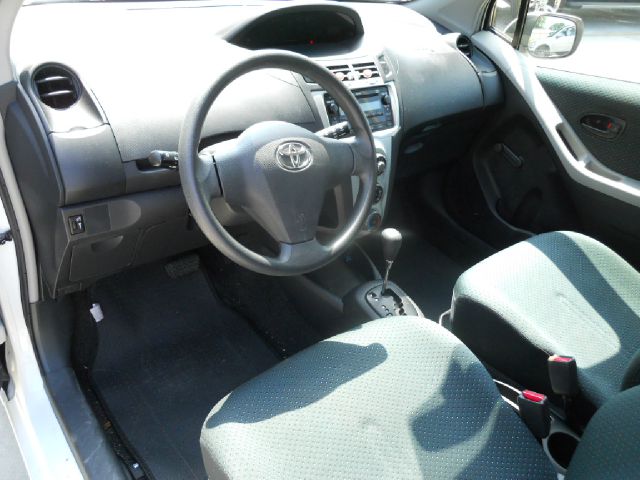 Toyota Yaris 2008 photo 14