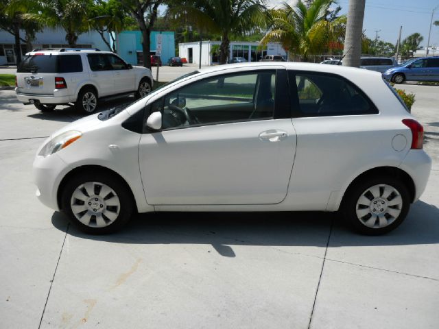 Toyota Yaris 2008 photo 17