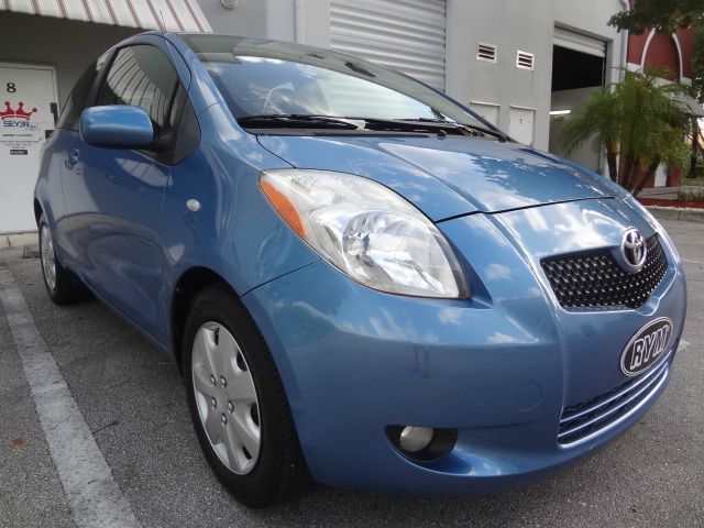 Toyota Yaris 2008 photo 2