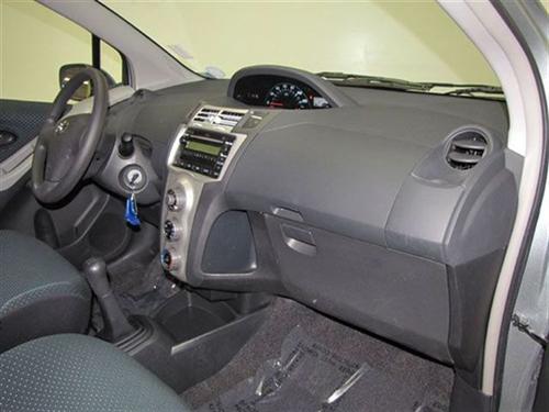 Toyota Yaris 2008 photo 1