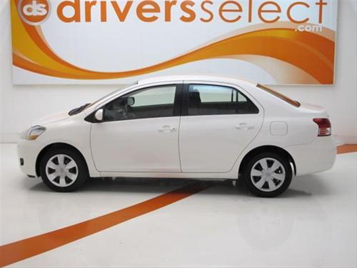Toyota Yaris 2008 photo 1