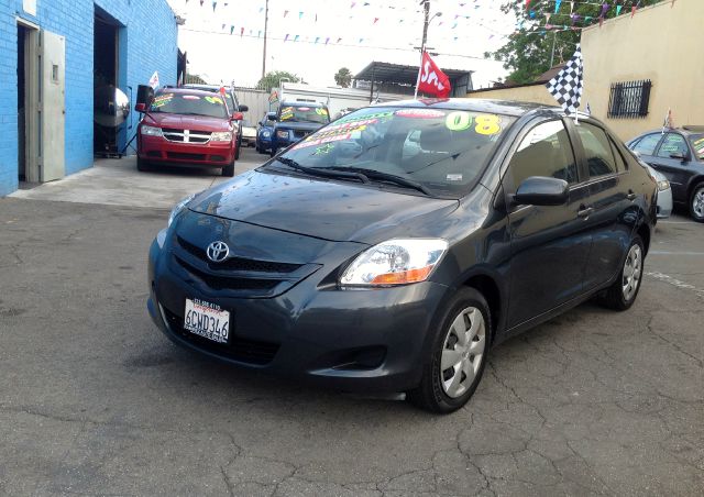 Toyota Yaris 2008 photo 3