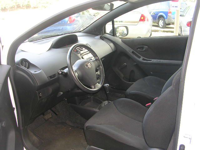 Toyota Yaris 2008 photo 3