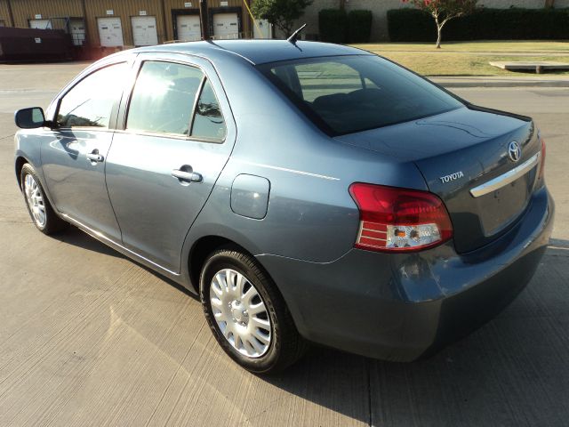 Toyota Yaris 2009 photo 4