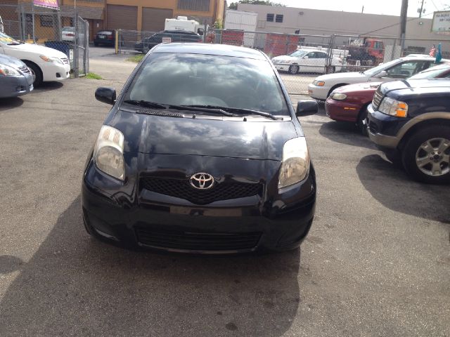 Toyota Yaris 2009 photo 3
