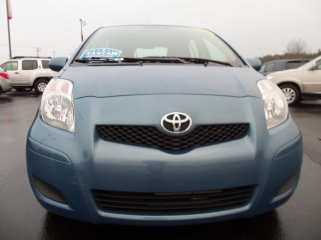 Toyota Yaris 2009 photo 1