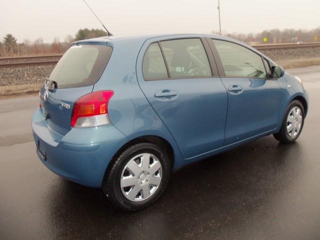 Toyota Yaris 2009 photo 5