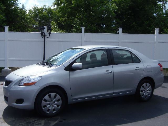 Toyota Yaris 2009 photo 4