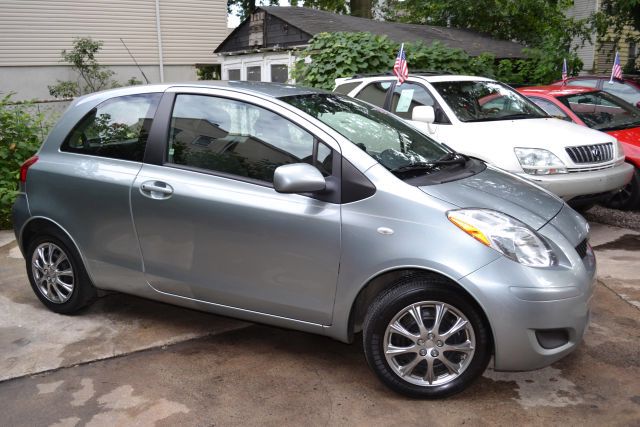 Toyota Yaris 2009 photo 3