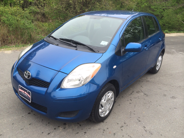 Toyota Yaris 2009 photo 2