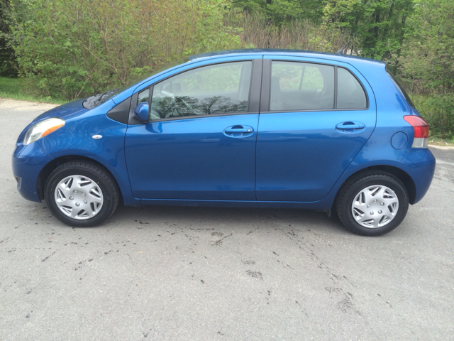 Toyota Yaris 2009 photo 3