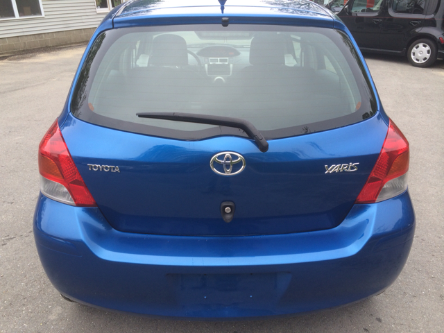 Toyota Yaris 2009 photo 4