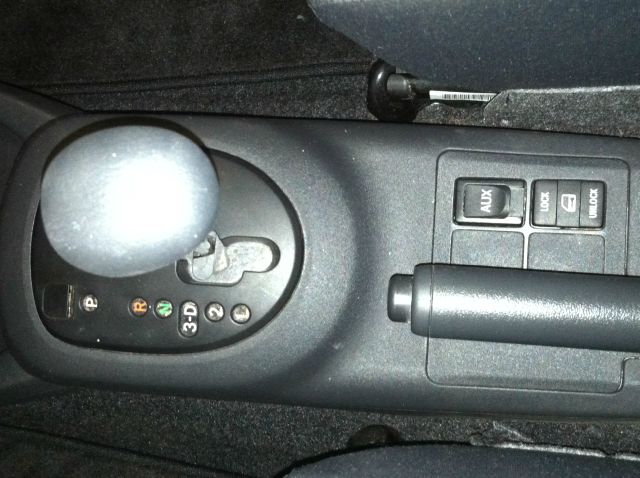 Toyota Yaris 2010 photo 14