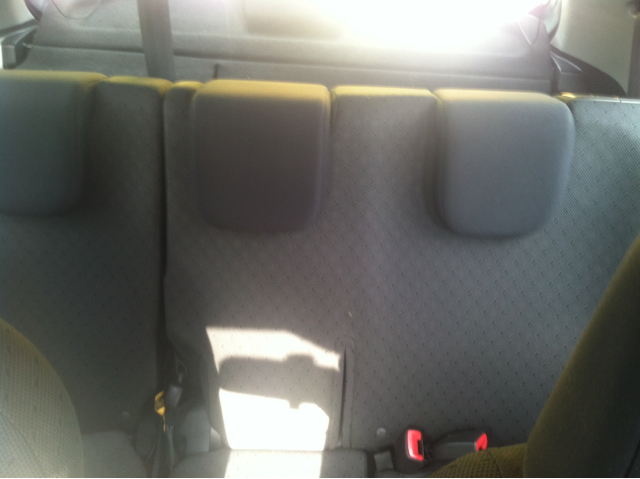 Toyota Yaris 2010 photo 1