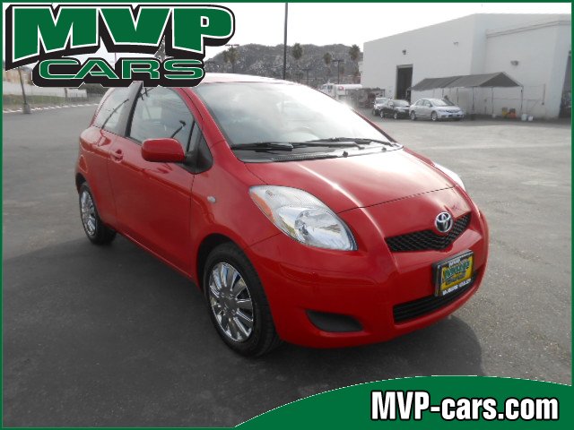 Toyota Yaris Base Unspecified