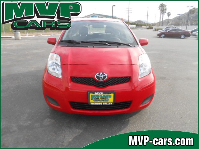 Toyota Yaris 2010 photo 1