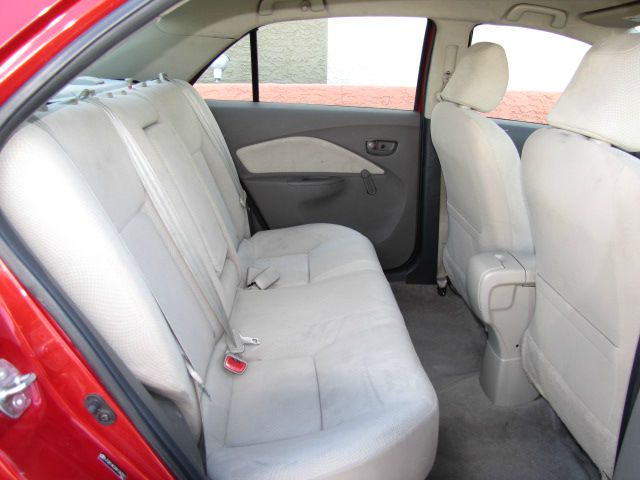 Toyota Yaris 2010 photo 5