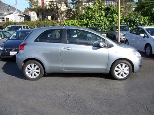 Toyota Yaris 2011 photo 5