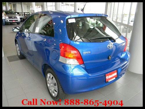 Toyota Yaris 2011 photo 4