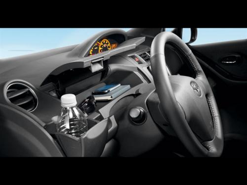 Toyota Yaris 2011 photo 2