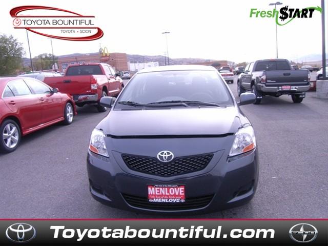 Toyota Yaris Unknown Sedan