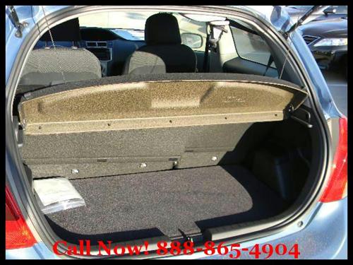 Toyota Yaris 2011 photo 4