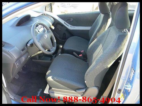 Toyota Yaris 2011 photo 5