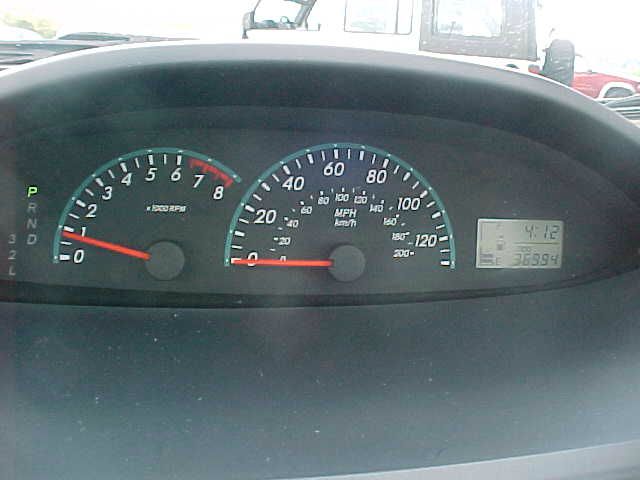 Toyota Yaris 2012 photo 1