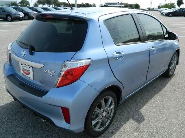 Toyota Yaris 2014 photo 1