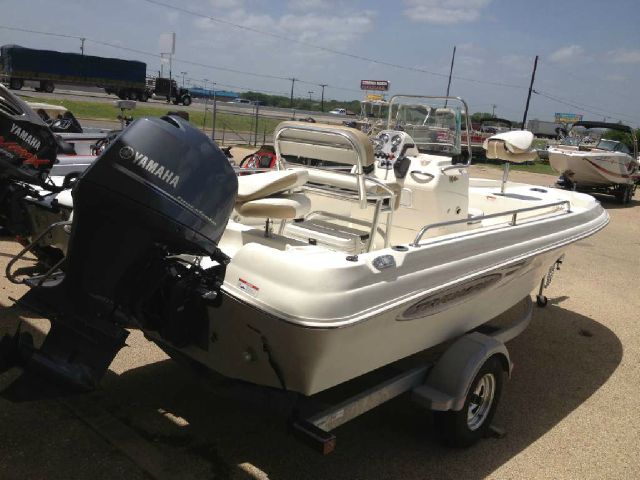 Triumph 190 Bay 2013 photo 1