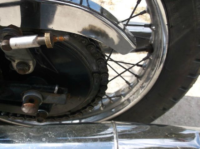 Triumph Bonneville 1973 photo 1