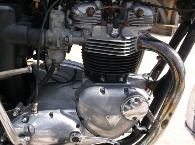 Triumph Bonneville 1973 photo 4