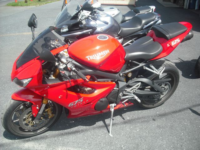 Triumph Daytona 675 2009 photo 5