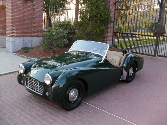 Triumph TR3 1957 photo 2